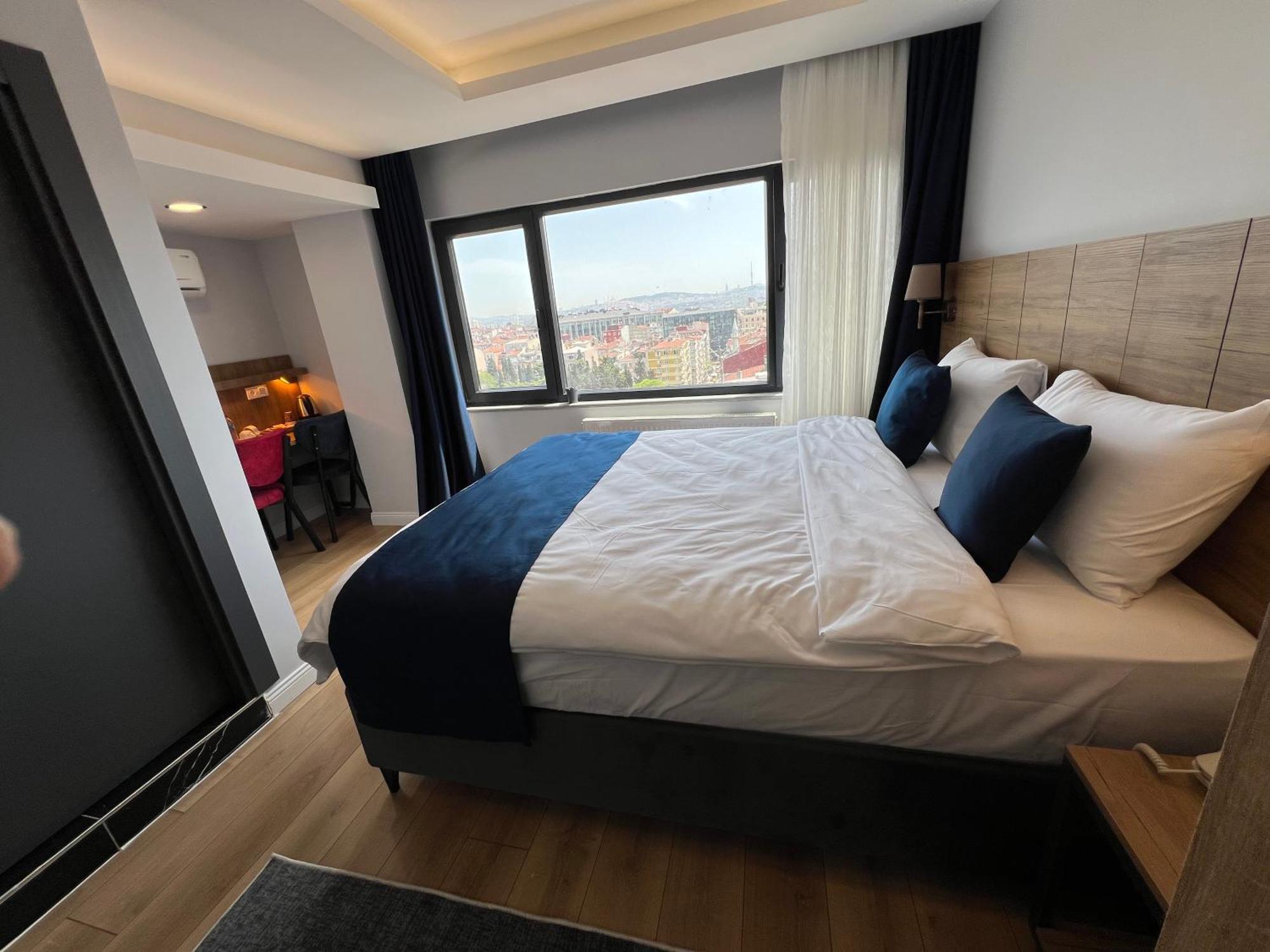 The Blue Suites Istanbul Exterior photo