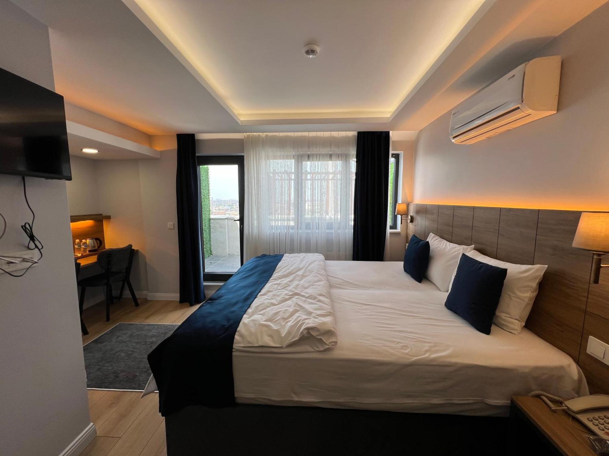 The Blue Suites Istanbul Exterior photo