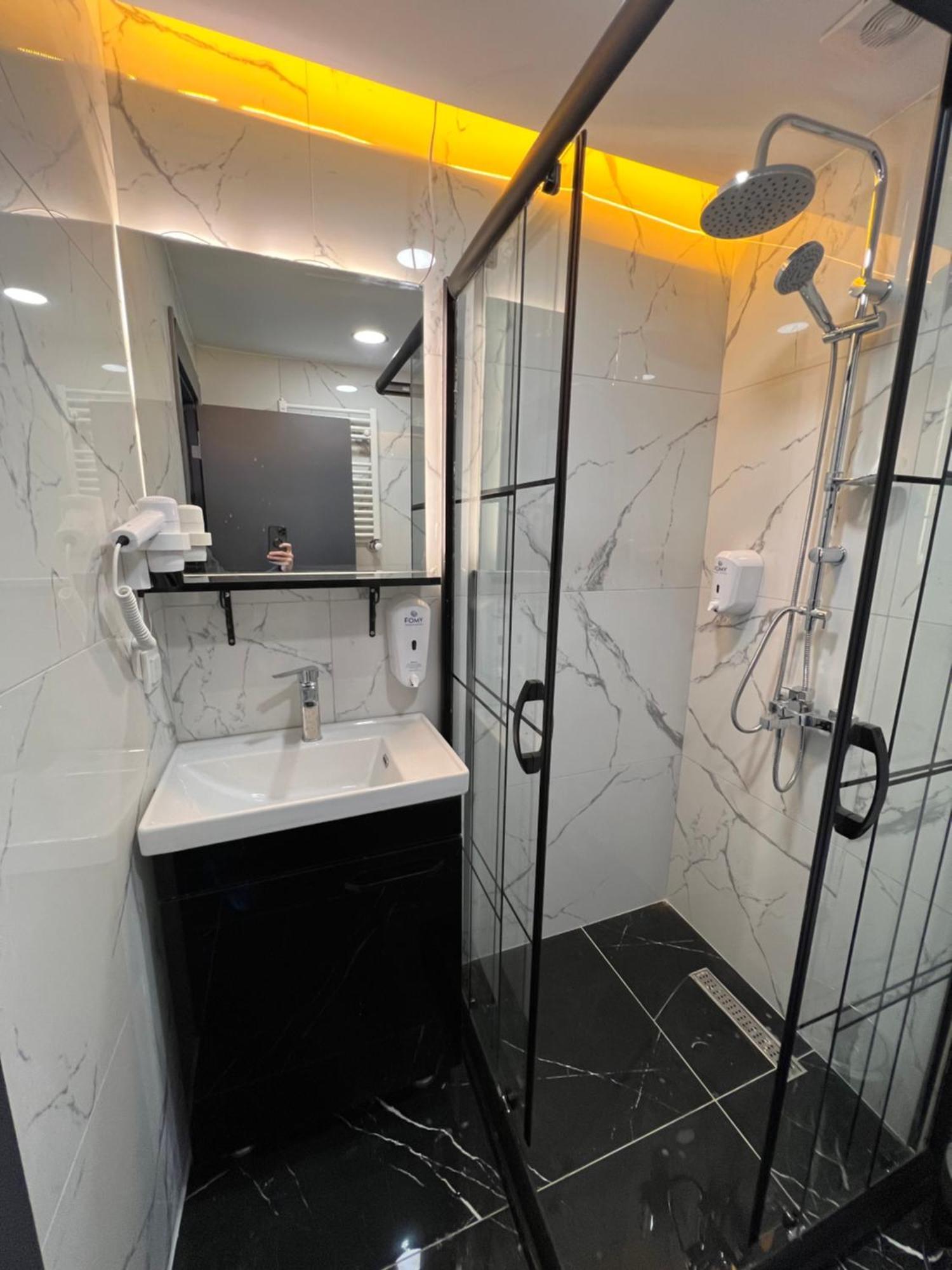The Blue Suites Istanbul Exterior photo